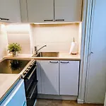 Eskolampi Apartment *